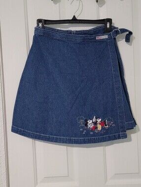 Vintage 90s Disney Store Mickey & Minnie Embroidered Denim Skort–Women’s M
